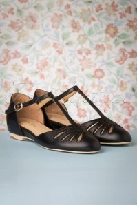 50s Singapore T-Strap Flats In Black 6 50s Singapore T-Strap Flats In Black - Image 4
