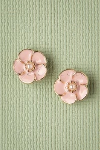 50s Small Rose Earstuds In Soft Pink
