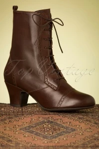40s Flicka Leather Ankle Booties In Brown