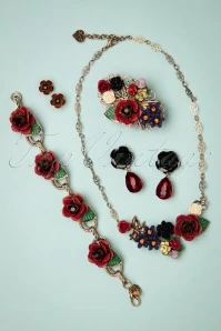 50s Cluster Flower Necklace In Multi 5 50s Cluster Flower Necklace In Multi - Image 3