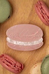 Magnifique Macaron Brooch
