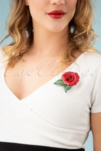 60s Primrose Brooch In Red 5 60s Primrose Brooch In Red - Image 3