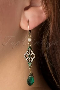 20s Victorian Filigree Earrings In Emerald