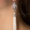 20s Deco Tassel Earrings In Ivory 1 20s Deco Tassel Earrings In Ivory -King Louie Shop 233063 Lovely 44888 Earring Pearls Tassel 221101 605W category