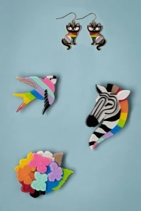 Rainbow Heartfelt Hydrangea Brooch 6 Rainbow Heartfelt Hydrangea Brooch - Image 4