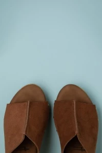 Tamaris 70s Virginia Suede Clogs In Cognac 5 Tamaris 70s Virginia Suede Clogs In Cognac - Image 3