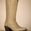 Gabriela Leather Western Boots In Dark Ivory 2 Gabriela Leather Western Boots In Dark Ivory -King Louie Shop 241904 La Pintura 47693 Cowboyboots Ivory 20230501 002 category