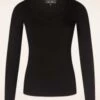 King Louie Carice V Rib Top In Black -King Louie Shop 243514 King Louie 46919 Top Carice V Rib Black 230508 401 category