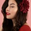 Flower Hair Clip & Brooch In Garnet Red -King Louie Shop 243718 ZaZooo 48147 Hairflower Flower Red 230713 403 category