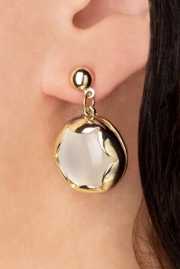 Gold Plated Cat Eye Earstuds In White