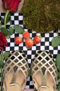 Ava Luscious Love Pumps In Black And Gold 6 Ava Luscious Love Pumps In Black And Gold - Image 4