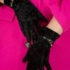 Felix Gloves In Black -King Louie Shop 246330 Amici 48130 Black Felix Gloves 20230823 008 category