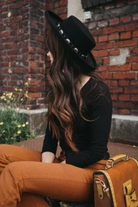 King Louie Carice V Rib Top In Black 7 King Louie Carice V Rib Top In Black - Image 5