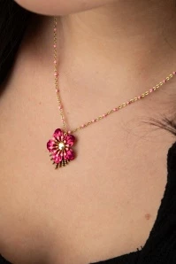 Raio Flower Necklace In Barbie Pink
