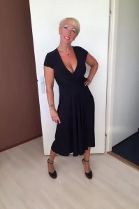 50s Layla Cross Over Dress In Black 5 50s Layla Cross Over Dress In Black - Image 3